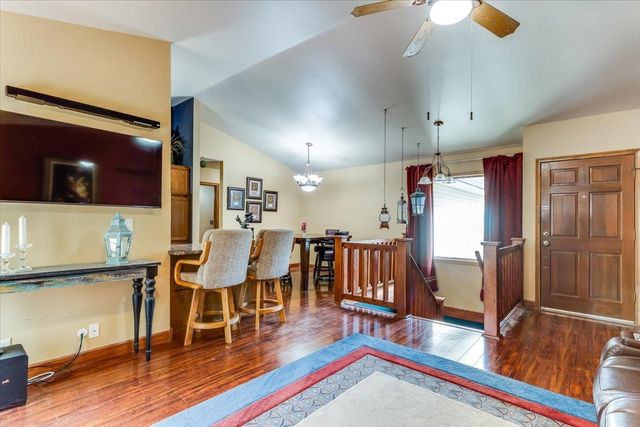 11003 W 3rd, Wichita, KS 67212