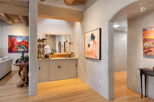 1204 Bandolina Road, Santa Fe, NM 87501