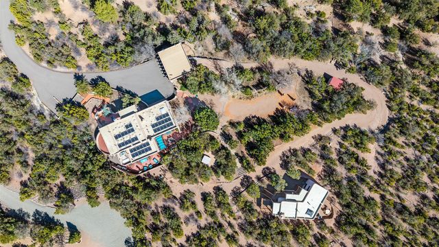 1204 Bandolina Road, Santa Fe, NM 87501