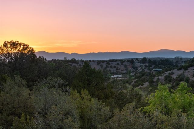 1204 Bandolina Road, Santa Fe, NM 87501
