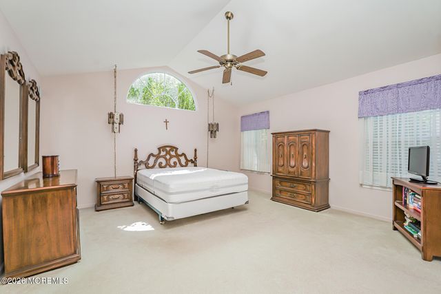 120 Skyline Drive, Lakewood, NJ 08701