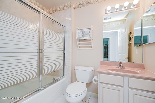 120 Skyline Drive, Lakewood, NJ 08701