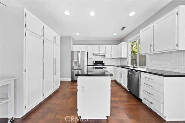 10016 Albee Avenue, Tustin, CA 92782