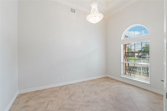 6125 Strasbourg Dr, Corpus Christi, TX 78414
