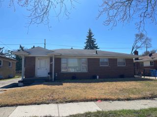 8546 Darlene Street, Warren, MI 48093