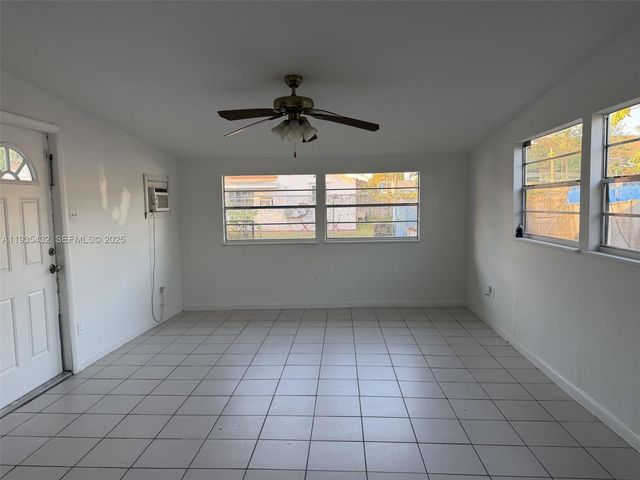 16227 SW 305th St, Homestead, FL 33033
