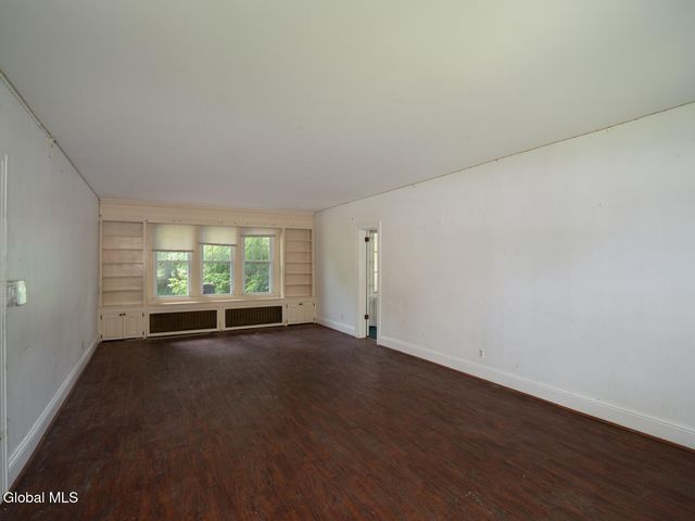 1519 Bouton Road, Troy, NY 12180