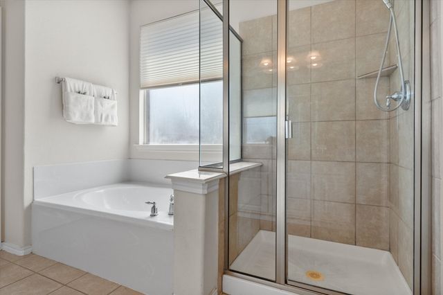 9324 Shadowfax Drive, Arlington, TX 76002