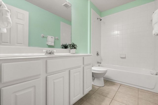 9324 Shadowfax Drive, Arlington, TX 76002