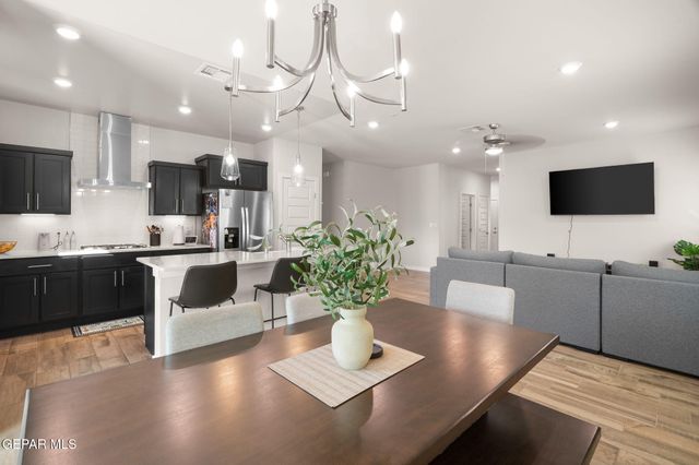 11141 BLAZING STAR Place, El Paso, TX 79934