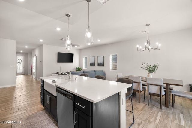 11141 BLAZING STAR Place, El Paso, TX 79934