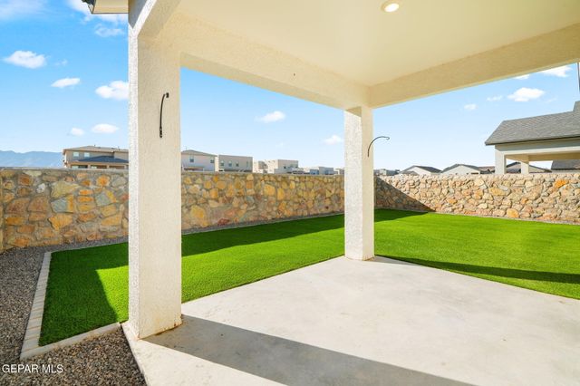 11141 BLAZING STAR Place, El Paso, TX 79934