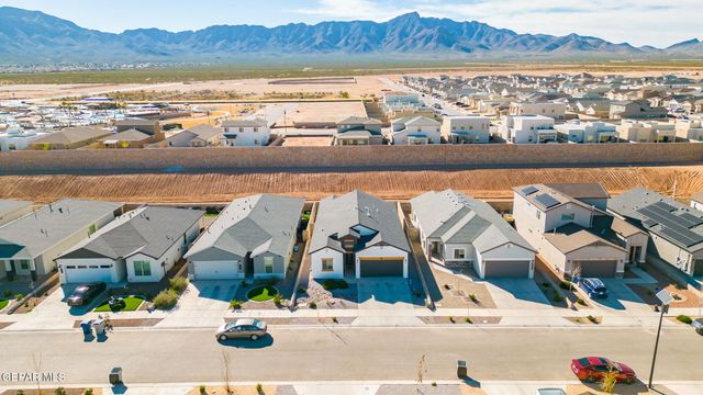 11141 BLAZING STAR Place, El Paso, TX 79934