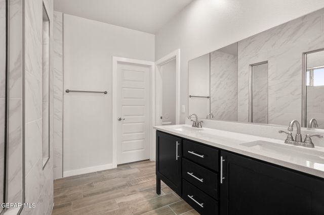 11141 BLAZING STAR Place, El Paso, TX 79934