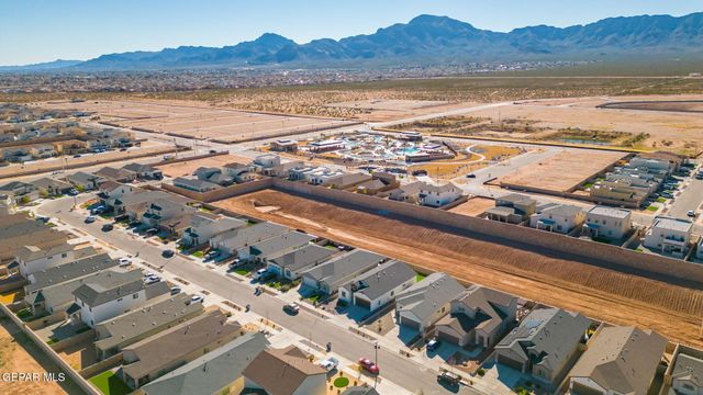 11141 BLAZING STAR Place, El Paso, TX 79934