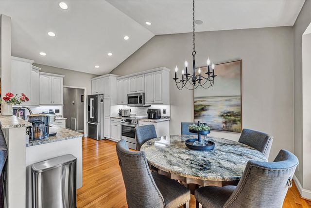 535 Hollymeade LN, Daleville, VA 24083