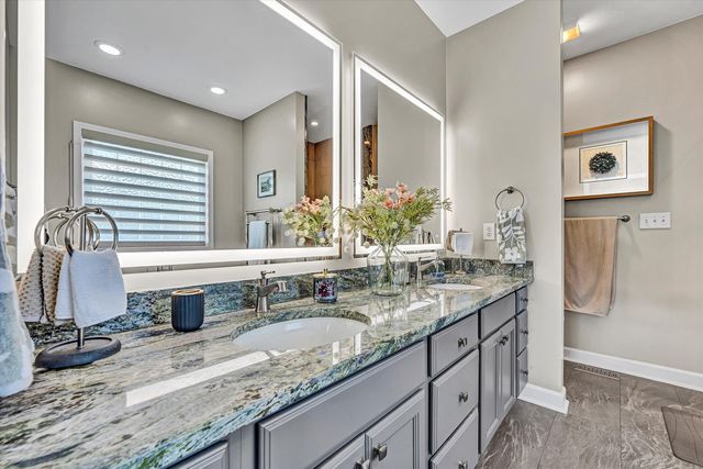535 Hollymeade LN, Daleville, VA 24083