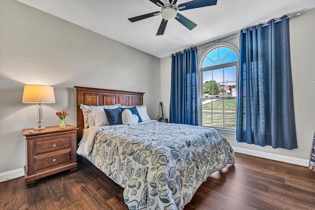535 Hollymeade LN, Daleville, VA 24083