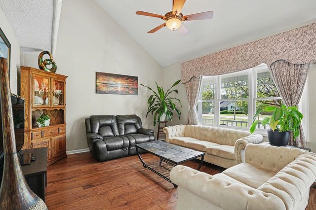4809 Forest Dr., Loris, SC 29569