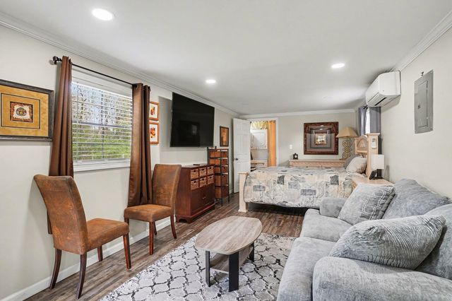 4809 Forest Dr., Loris, SC 29569