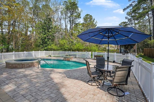 4809 Forest Dr., Loris, SC 29569