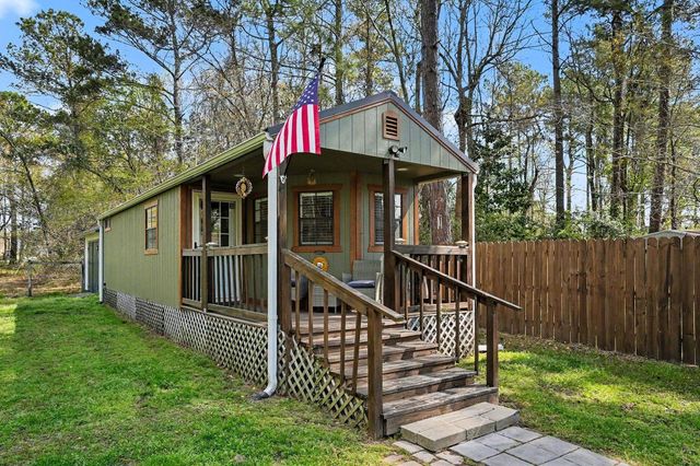 4809 Forest Dr., Loris, SC 29569