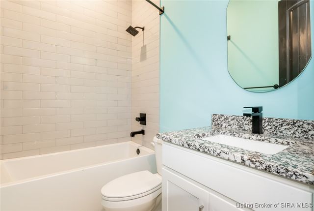 6045 Boulder, Jeffersonville, IN 47130