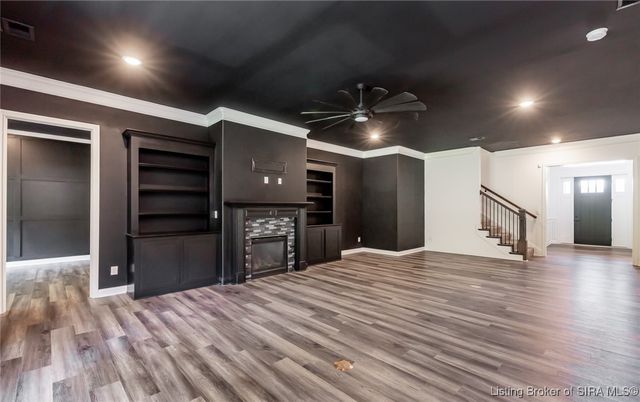 6045 Boulder, Jeffersonville, IN 47130