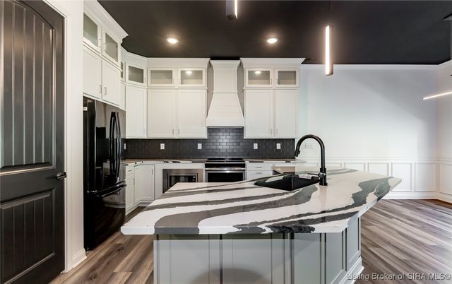 6045 Boulder, Jeffersonville, IN 47130