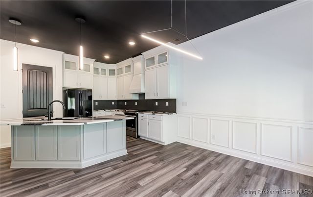 6045 Boulder, Jeffersonville, IN 47130