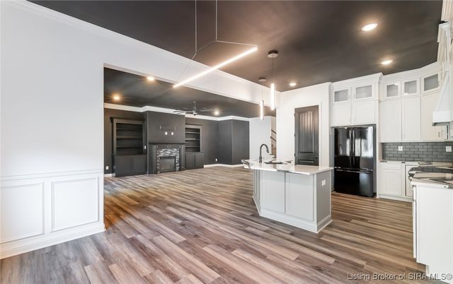 6045 Boulder, Jeffersonville, IN 47130