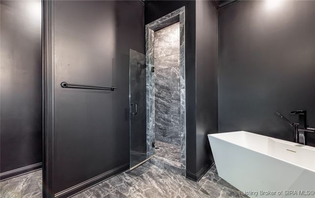 6045 Boulder, Jeffersonville, IN 47130