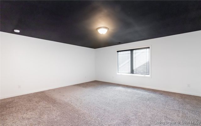 6045 Boulder, Jeffersonville, IN 47130