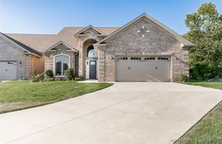 6045 Boulder, Jeffersonville, IN 47130