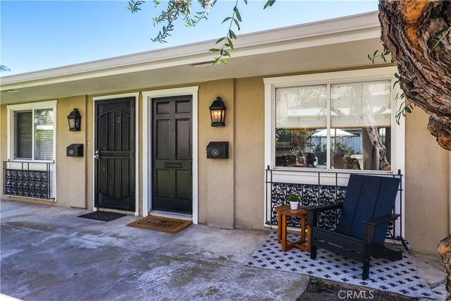 1741 Tustin Avenue 14D, Costa Mesa, CA 92627