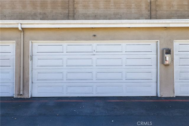 1741 Tustin Avenue 14D, Costa Mesa, CA 92627