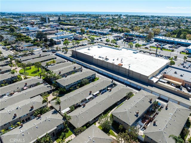 1741 Tustin Avenue 14D, Costa Mesa, CA 92627