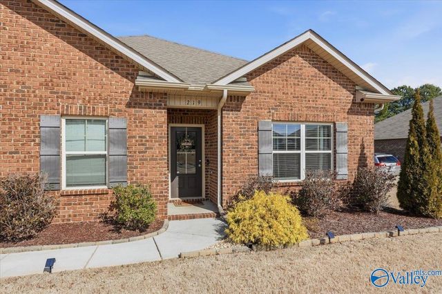 219 Dinner Tree Square, Huntsville, AL 35811