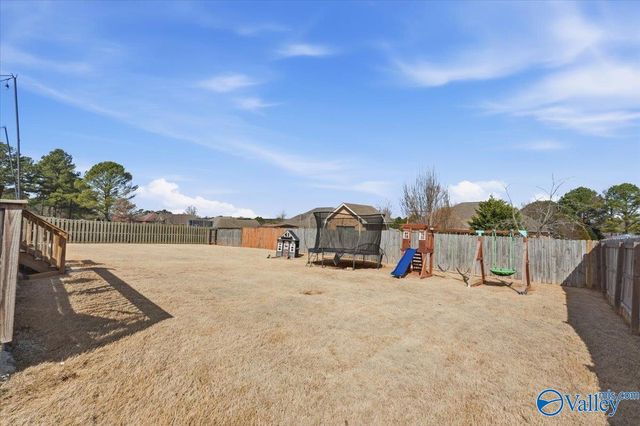 219 Dinner Tree Square, Huntsville, AL 35811