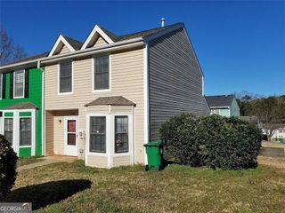 1046 Thornwoode Lane, Stone Mountain, GA 30083