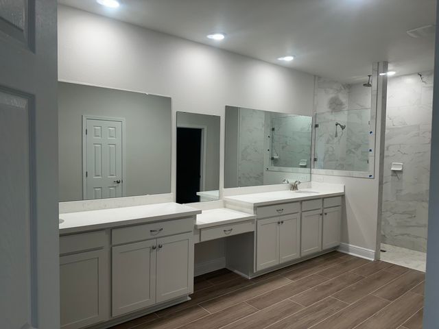 943 Coastal Breeze Drive, Freeport, FL 32439