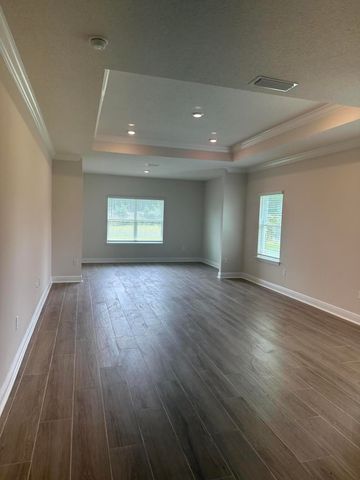 943 Coastal Breeze Drive, Freeport, FL 32439