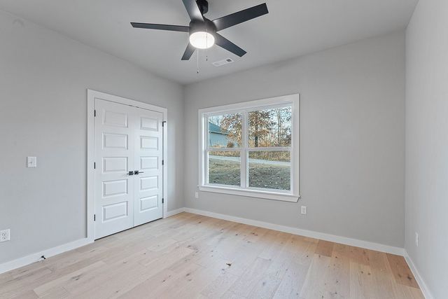 12 Bobwith Lane, Bella Vista, AR 72714