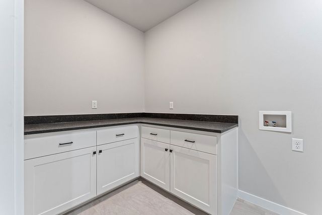 12 Bobwith Lane, Bella Vista, AR 72714