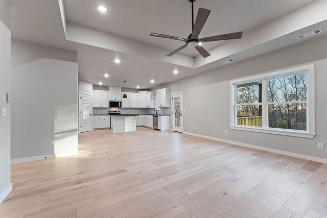 12 Bobwith Lane, Bella Vista, AR 72714