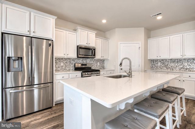 55 MORLEY BLVD, Medford, NJ 08055