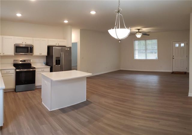 1151 Pontiac Circle, Austell, GA 30168