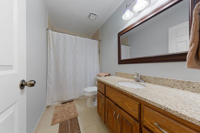 13628 Vincent Circle, Burnsville, MN 55337