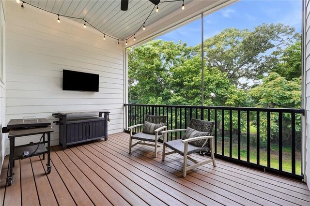 220 Audreys Way, Suwanee, GA 30024