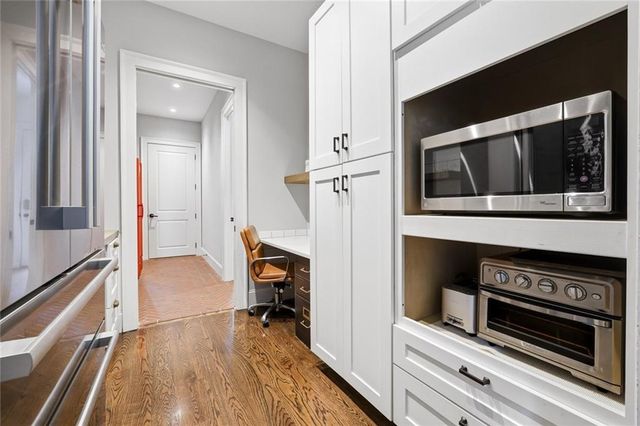 220 Audreys Way, Suwanee, GA 30024